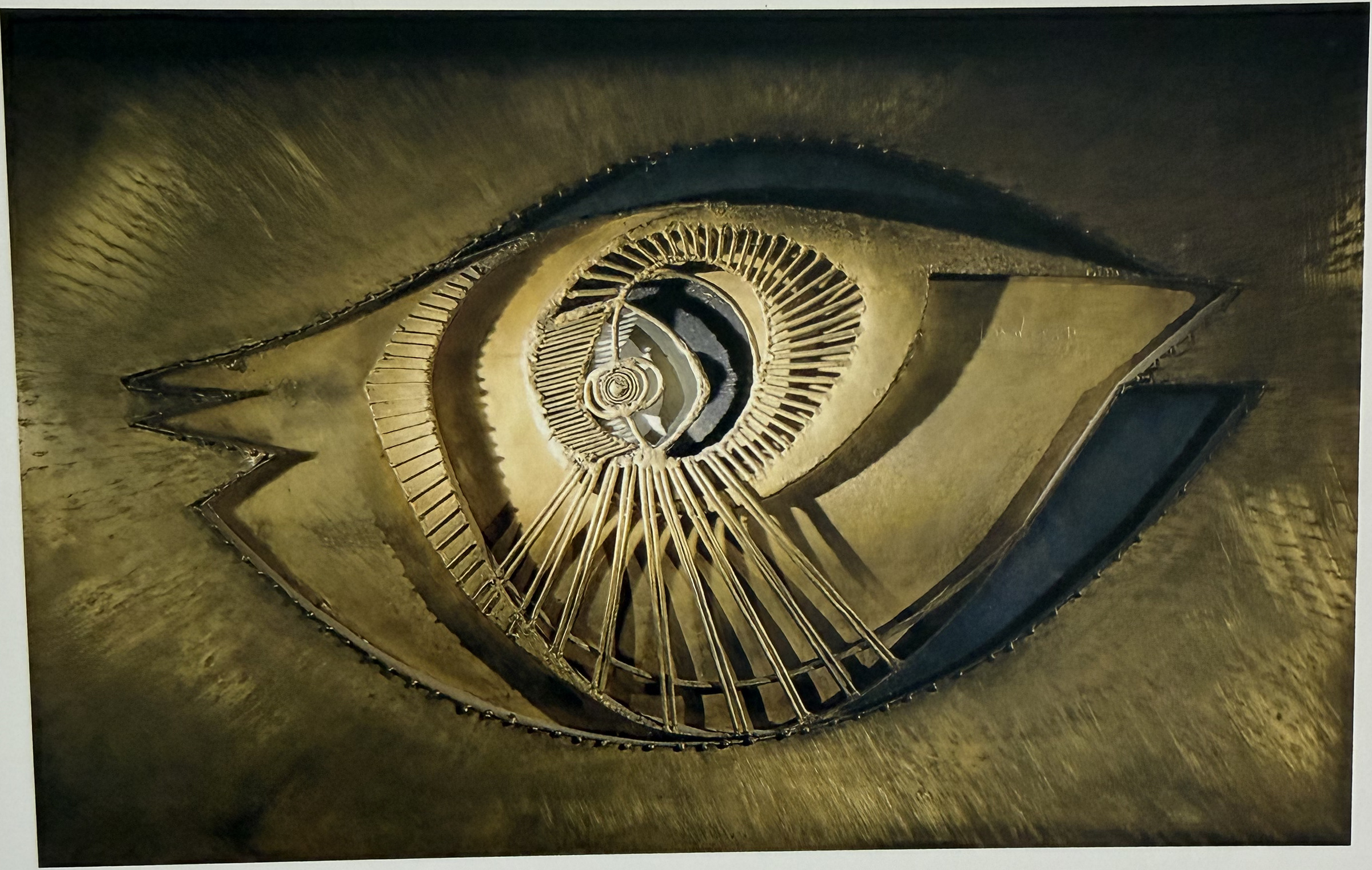 Golden Eye, œuvre de Constantin Andréou