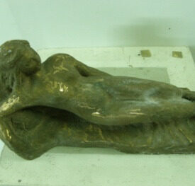Lying woman, œuvre de Constantin Andréou